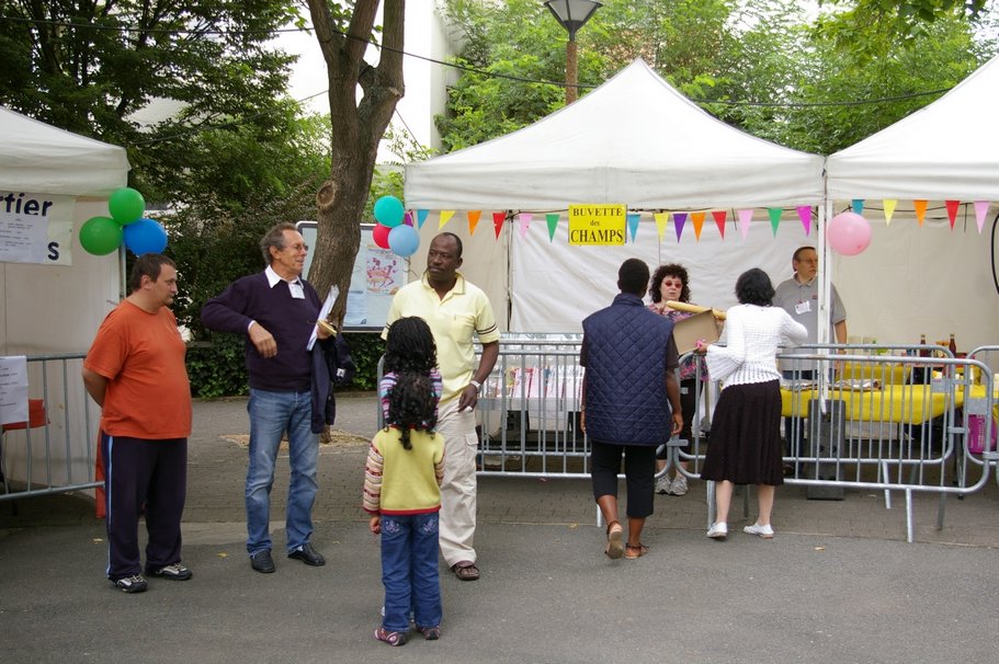 Evry 13 09 08 - Fete de quartier des champs-elysees 030.jpg